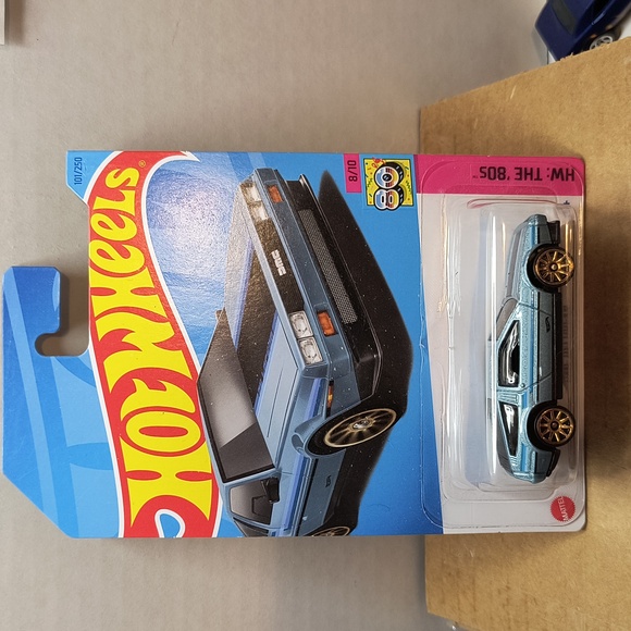 D9 Hot Wheels DMC Delorean shipping protector - Picture 1 of 4